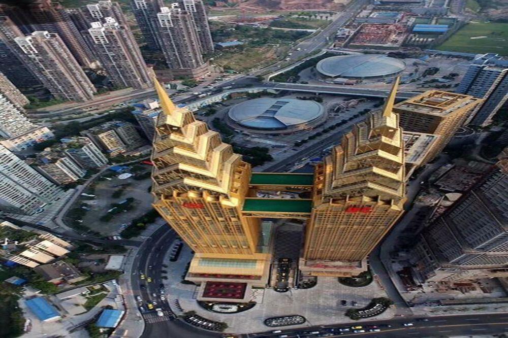 Sheraton Chongqing Hotel Exterior foto